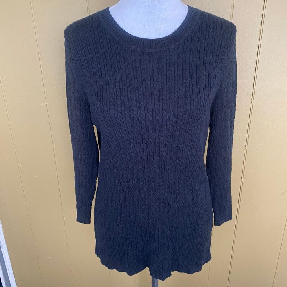 Croft & Barrow women L scoopneck cable knit longsleeve sweater black